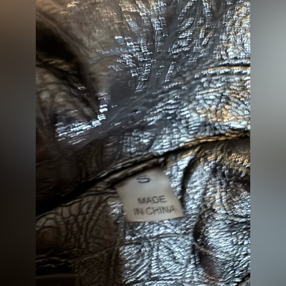 Bagatelle NYC Womens Small Cropped Faux Leather Reptile Skin Printed Moto Jacket - Picture 4 of 8